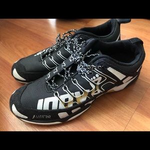 Inov-8 Inov8 f-lite 242 black white shoes size 6.5 women mens 5 sneakers workout